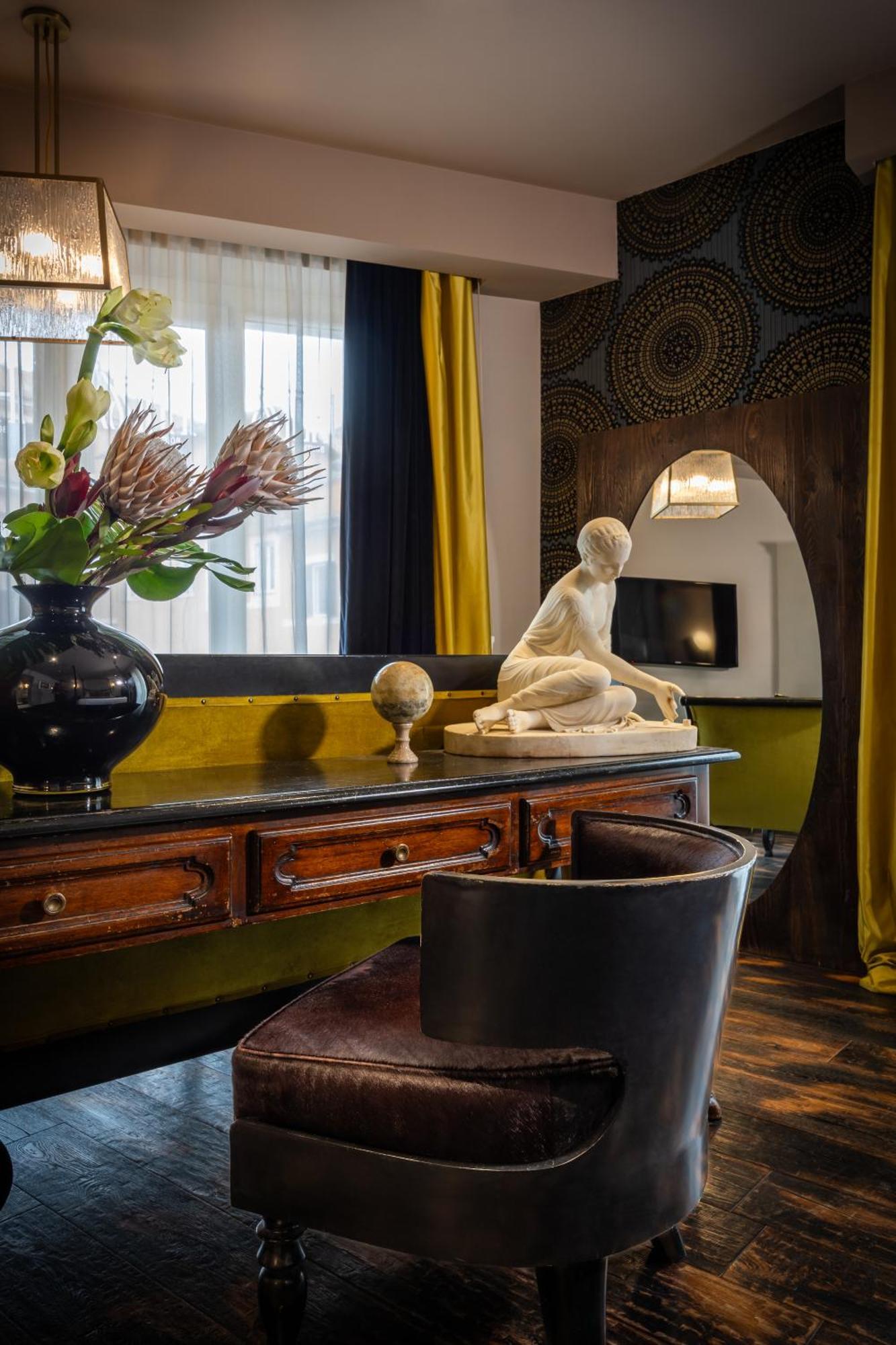 Ht6 Hotel Roma Bagian luar foto