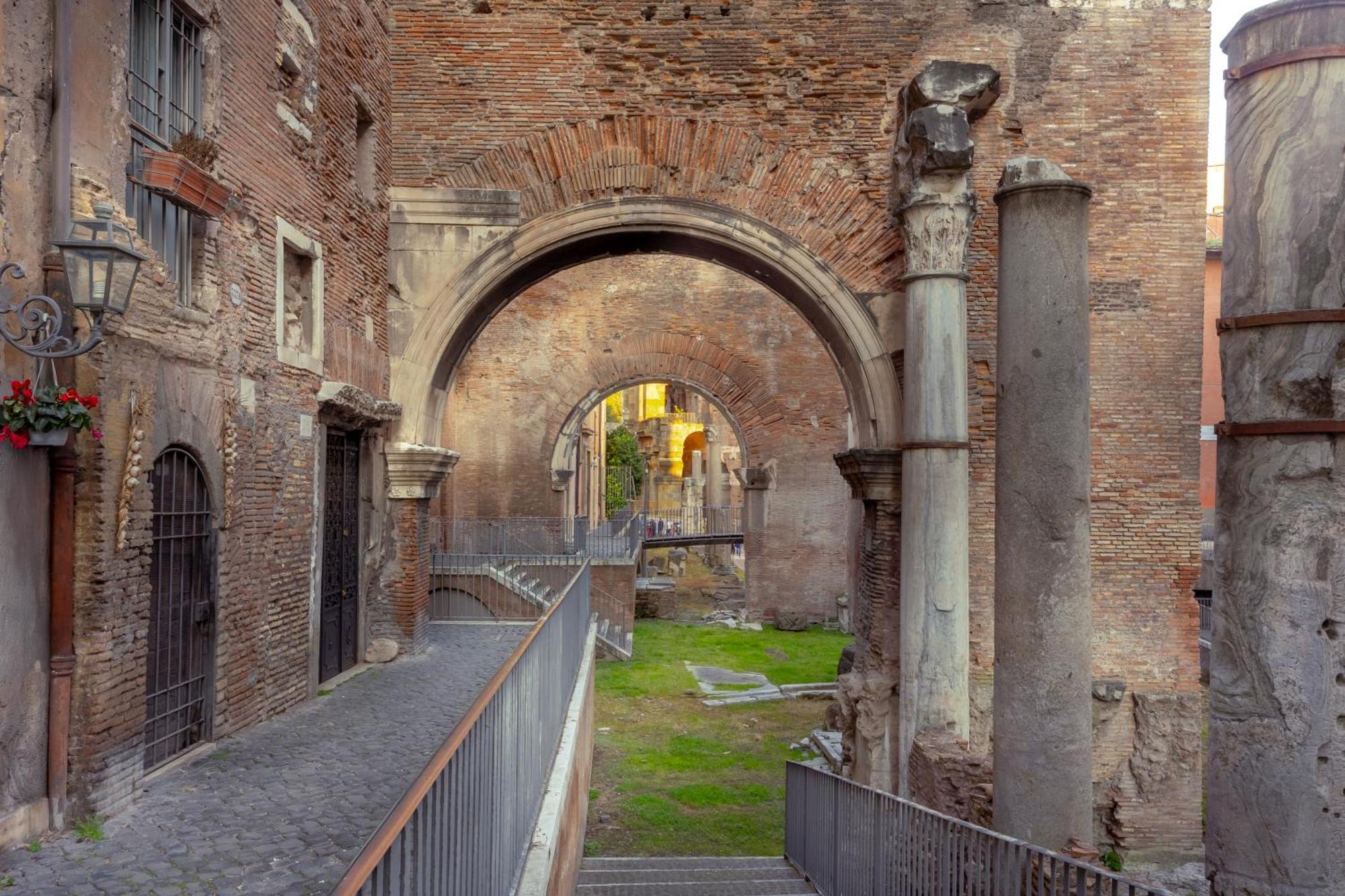 Ht6 Hotel Roma Bagian luar foto